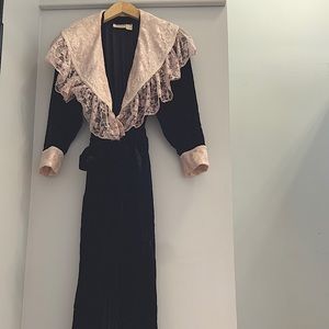 Vintage Victoria’s Secret Victorian Lace Velvet Robe